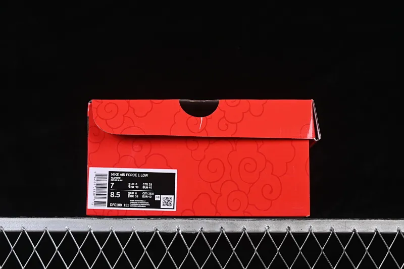 All Categories Nk Air Force 1 Air Force Series Nk Air Force 1 Low Air Force Low Nike Air Force 1'07 Low Limited Edition for the Year of the Horse White, Red and Gold Splashed Ink Air Force 1 Low-top Casual Sneakers DF0188-131